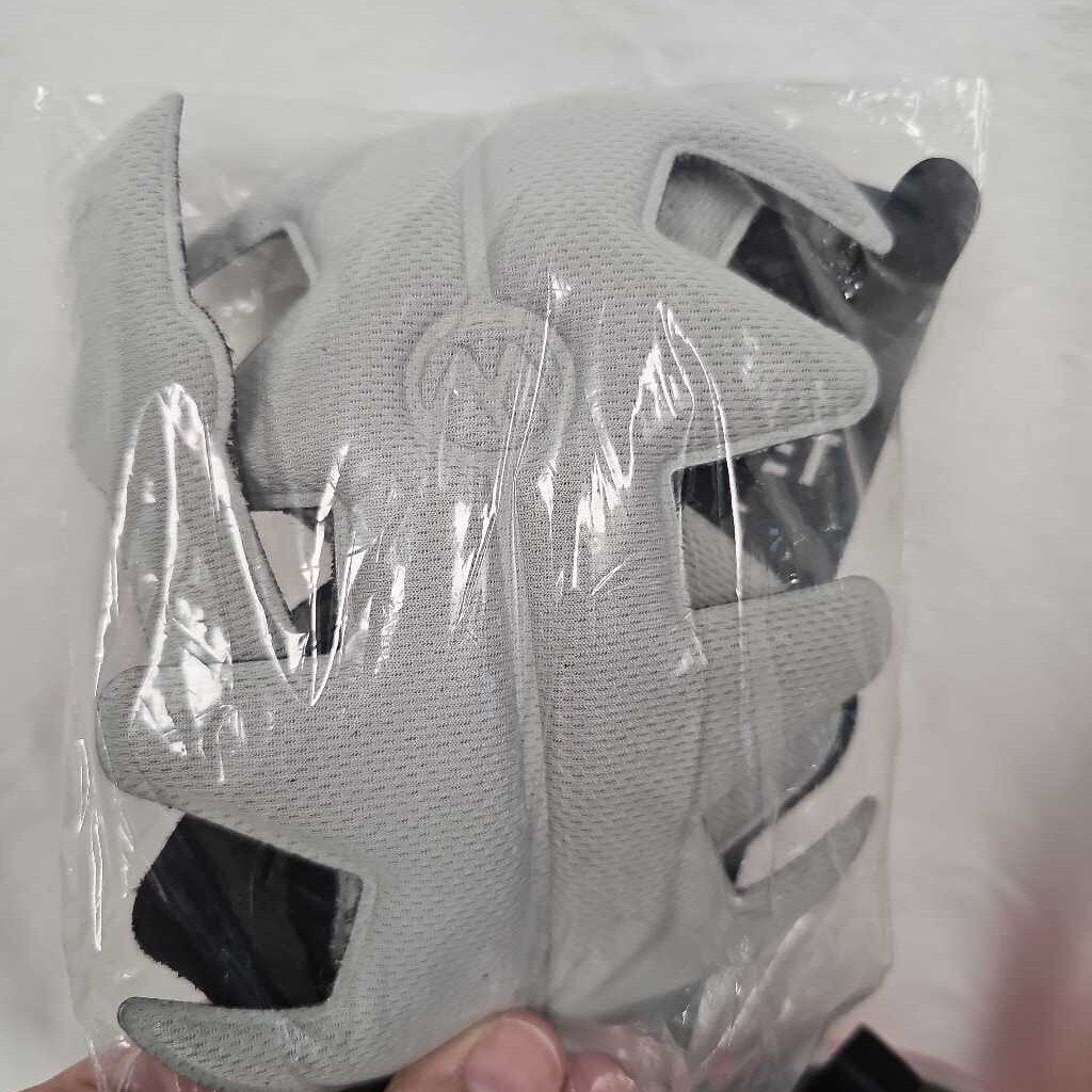 Outdoor Master Kelvin Bike Helmet, Size Large