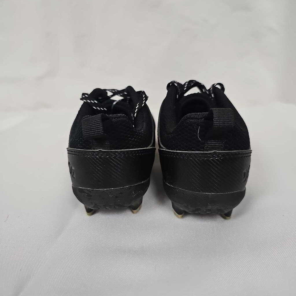 DSG Speed Viper Youth Soccer Cleats, Size Y12