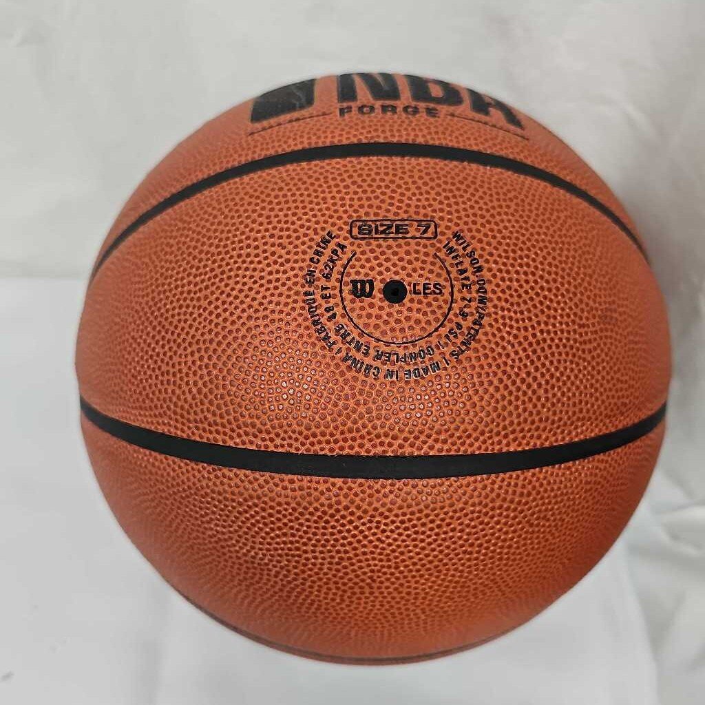 Wilson NBA Forge Basketball, Size 7