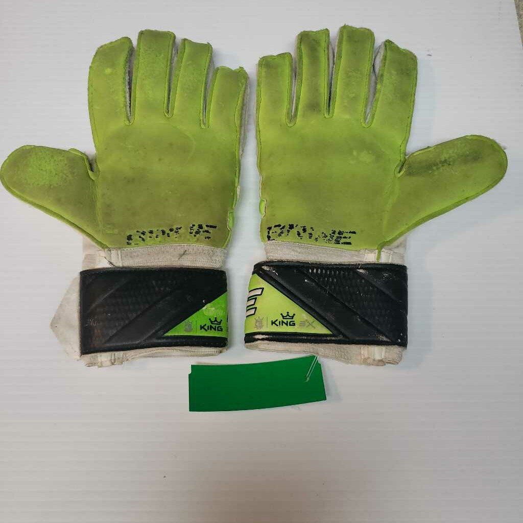 Brine King 3X Soccer Goalkeeper Gloves, Size 7