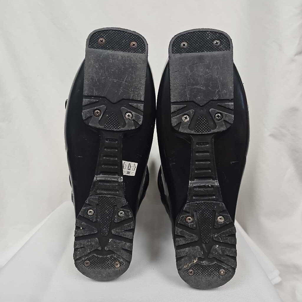 Dolomite Matrix 800 Ski Boots, Size 26.5