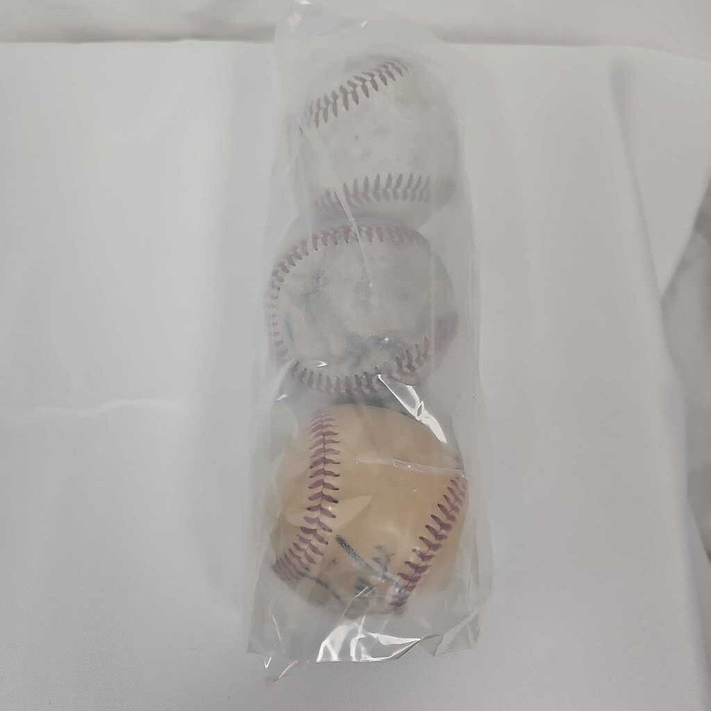 3 pack of Baseballs