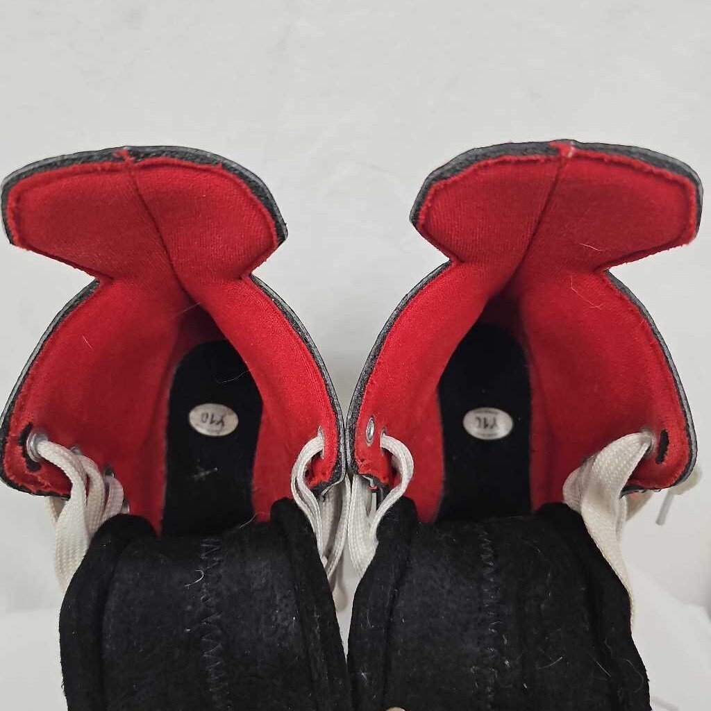 Bauer NS Youth Hockey Skates, Size Y10