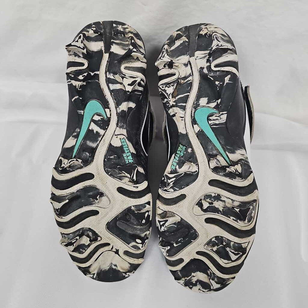 Nike Trout Baseball/Softball Cleats, Size 2.5