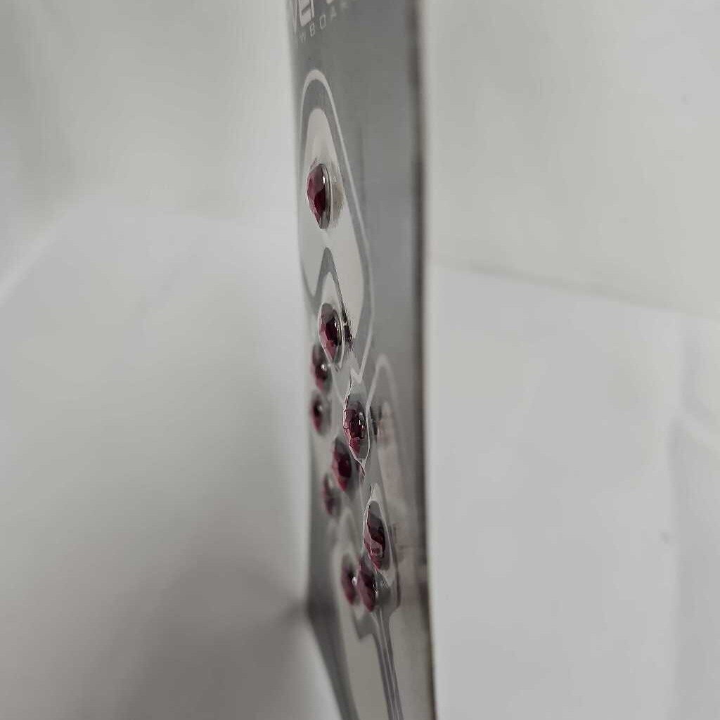 FiveForty Snowboards Stomp Pad | Red Heart Gems | 10ct