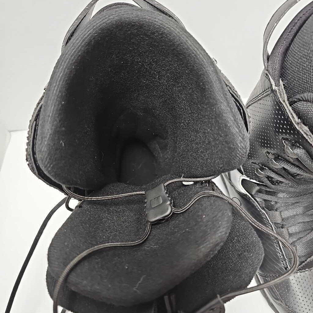 SnowJam Rebel Snowboard Boots | Men's 7 | Black/White