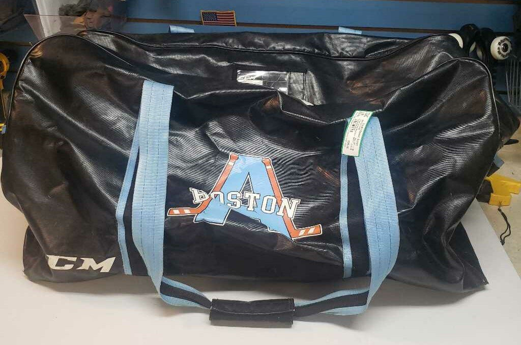 CCM Hockey Carry Bag Vinyl With Boston Logo Large 36"