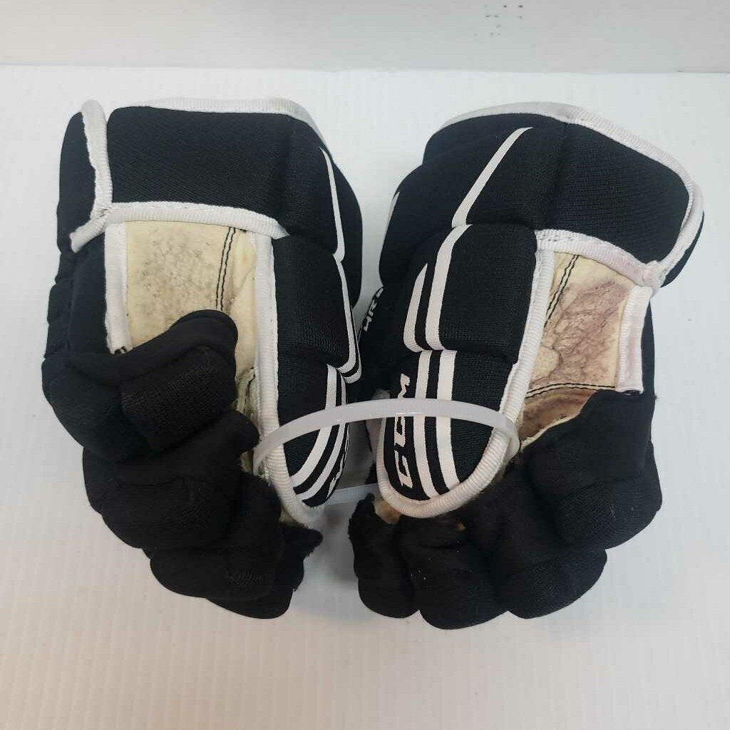 CCM Tacks 4R2 Hockey Gloves Black/White Size 9"