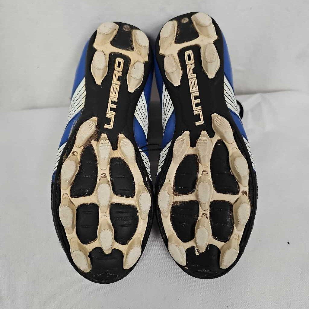 Umbro Corsica Engage Boy's Soccer Cleats | Size: Y13 | Royal Blue/Black