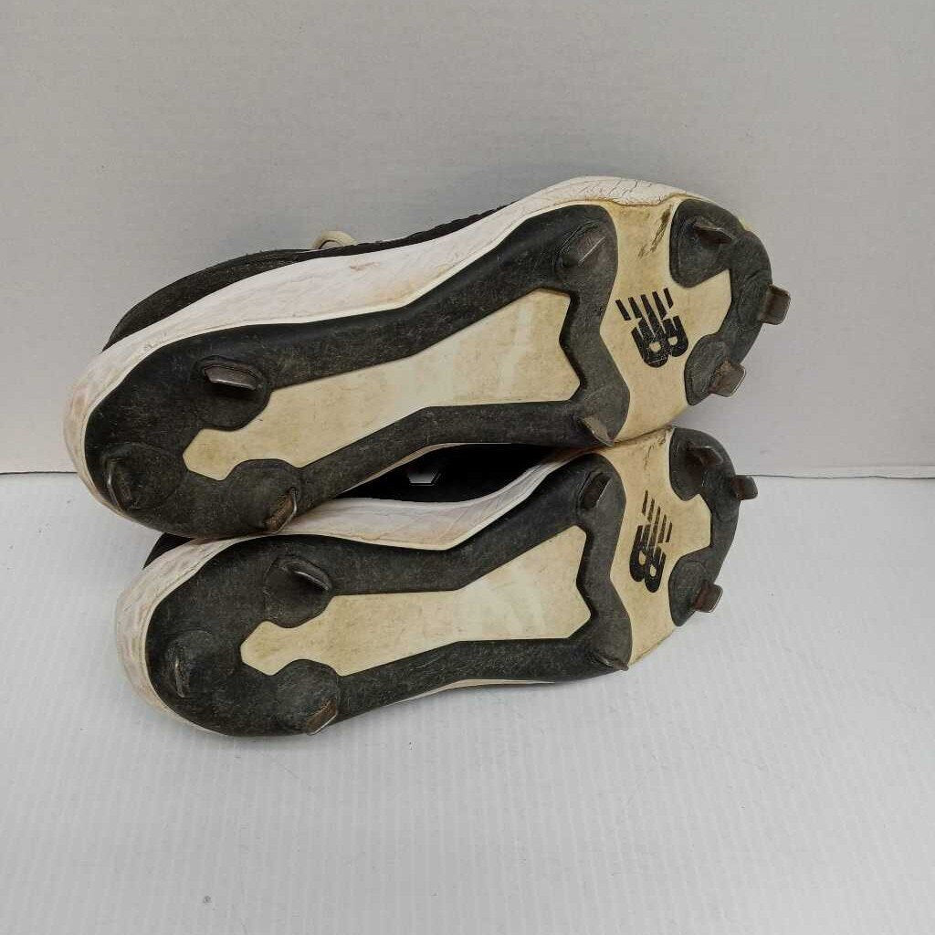 New Balance Baseball Cleats (Steel) Black/White Size 7.5