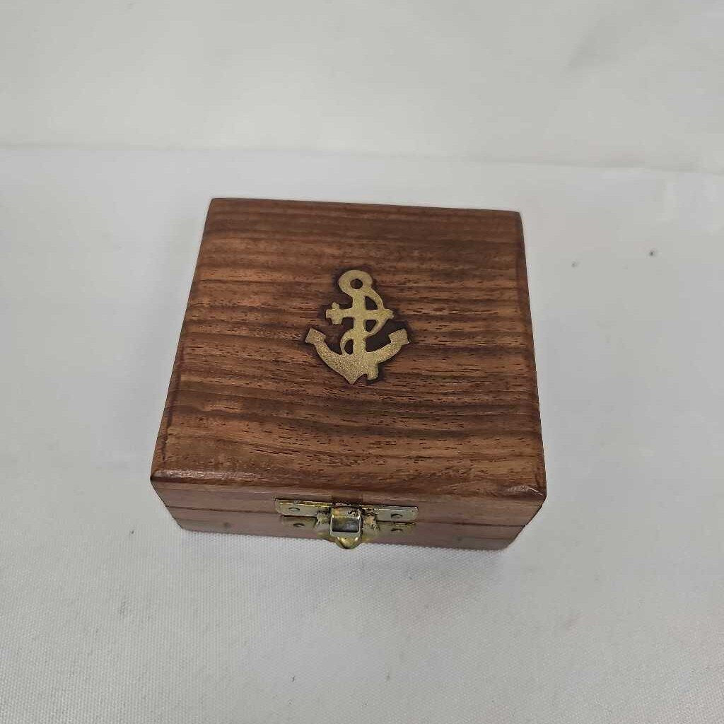Antiquana "So You Can" Brass Compass