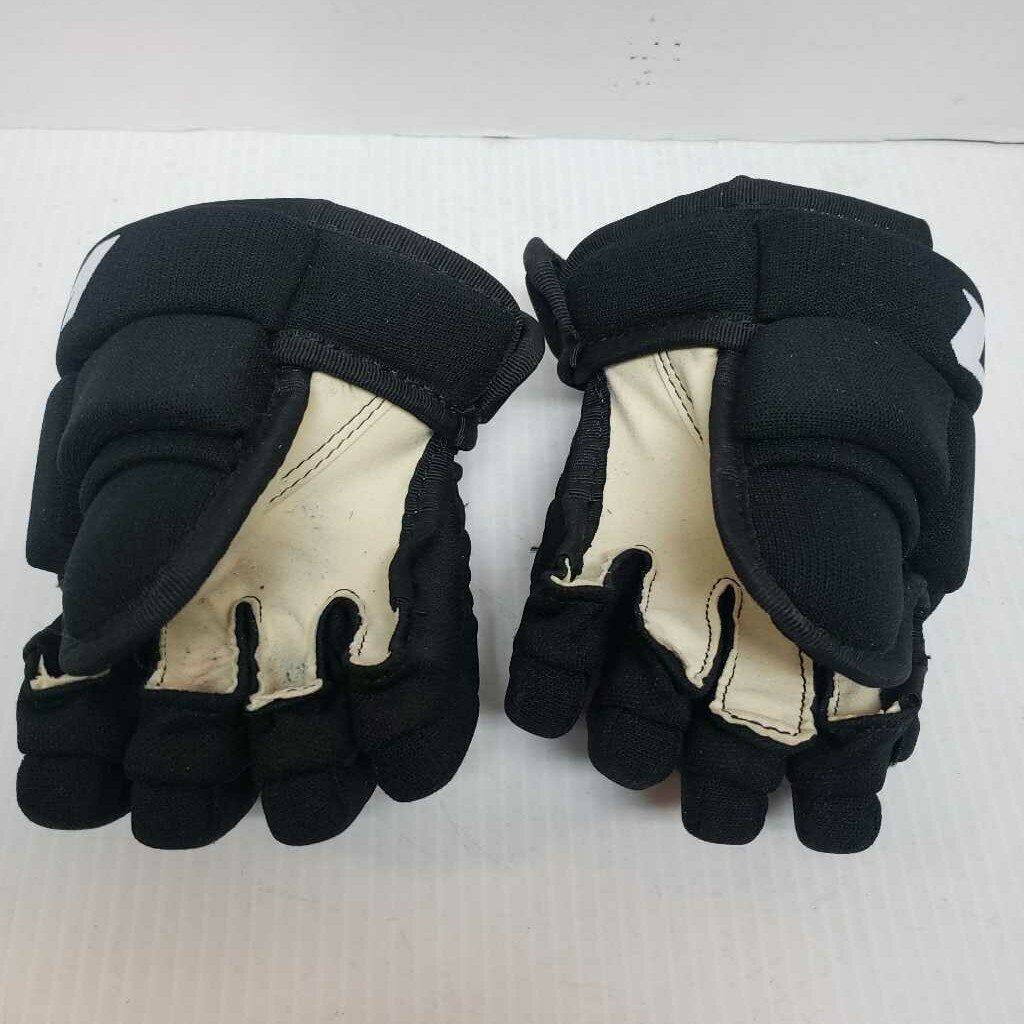 CCM Youth Hockey Gloves - Size 8"