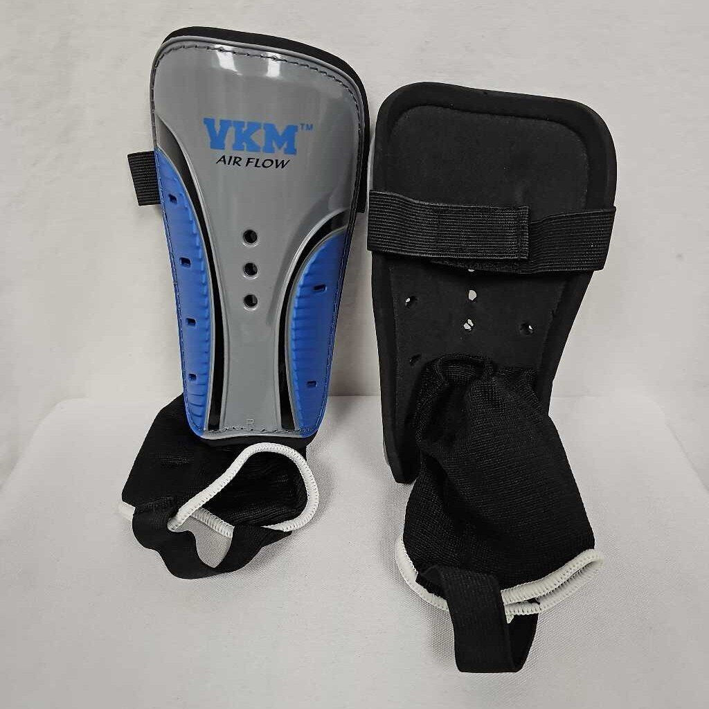 VKM SG129 Air Flow Soccer Shin Guards - Size Pee-Wee