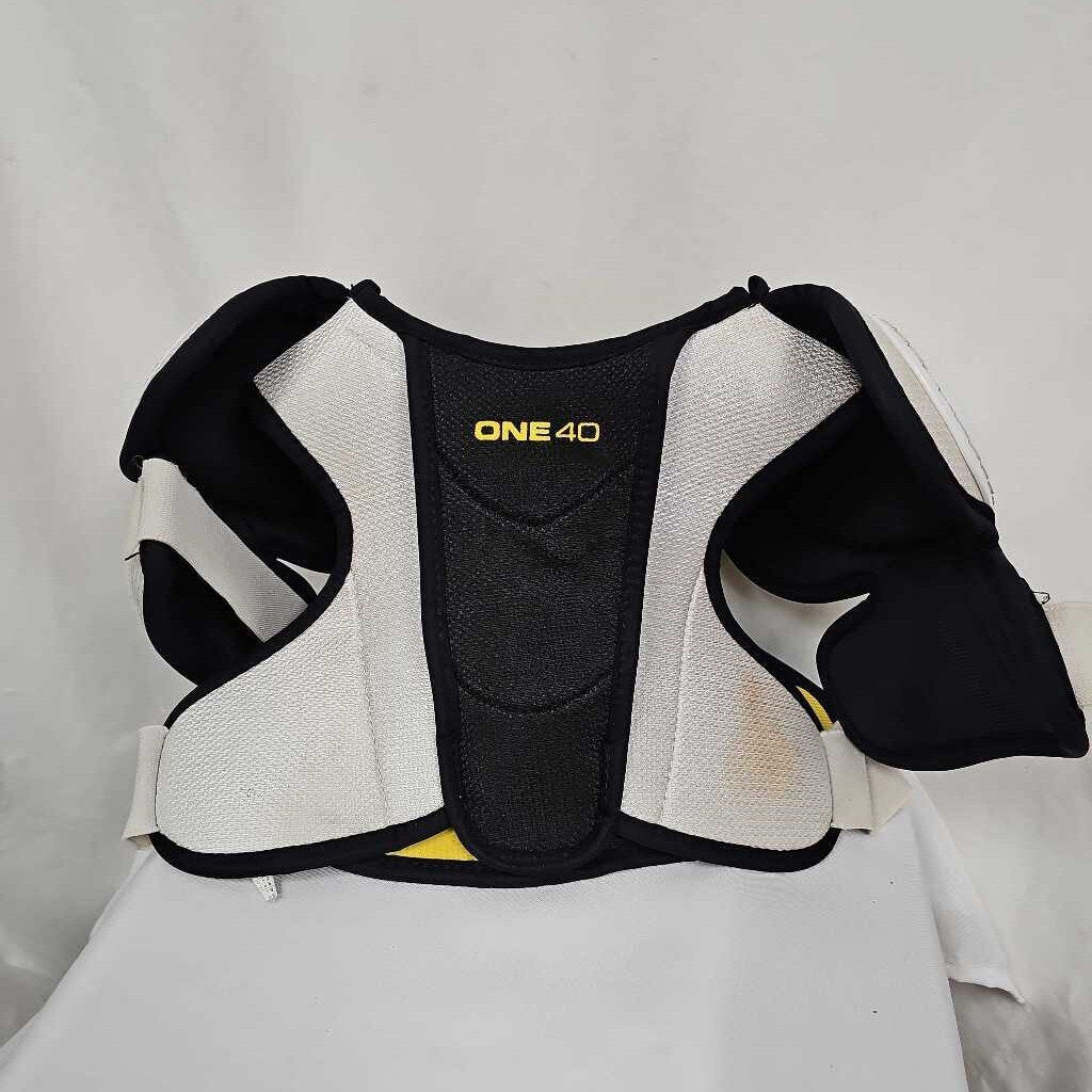 Bauer Supreme One40 Youth Hockey SHoulder Pads - Size Large