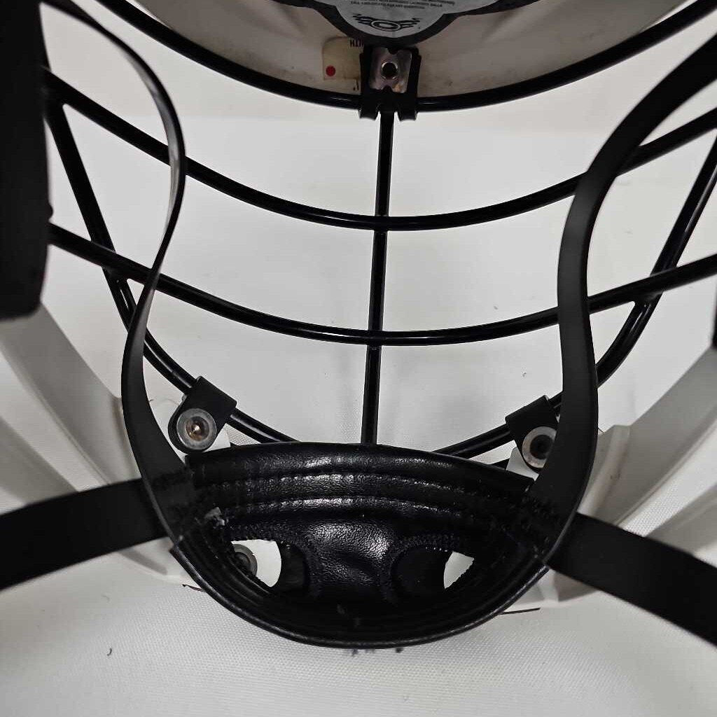 Cascade CS Youth Adjustable Lacrosse Helmet | White w/ Black Mask | Used