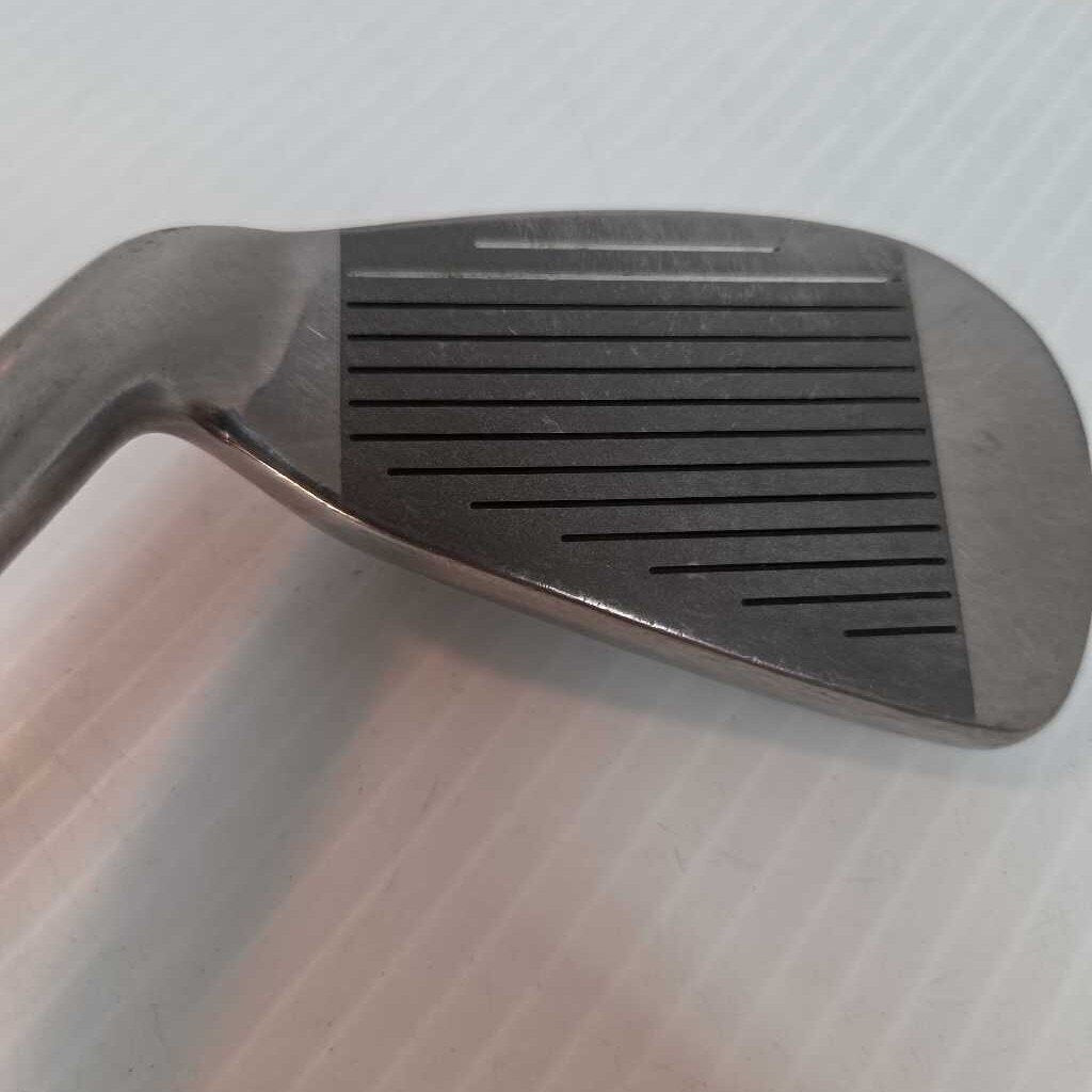 Dunlop Equation Plus Iron Set 3i - 9i Mens Right Hand With Reg Flex Steel Shafts Preowned