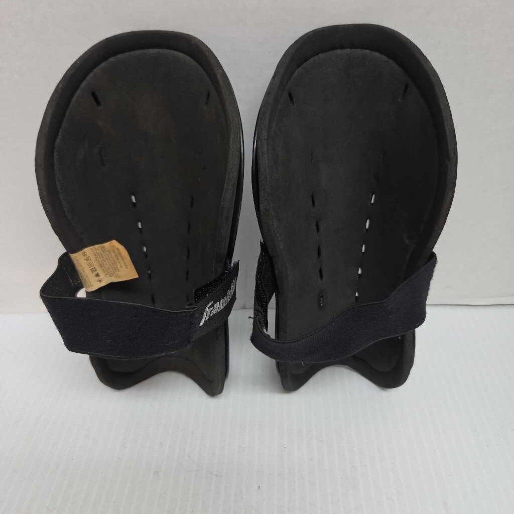Franklin ACD Soccer Shinguards Navy/White Size Youth M/L Preowned