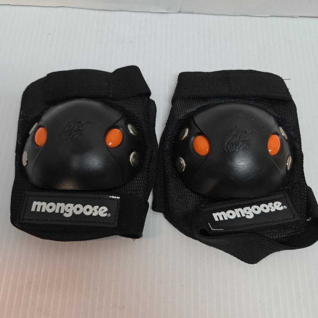 Mongoose Inline Knee/Elbow Pads Black Size Youth M/L Preowned