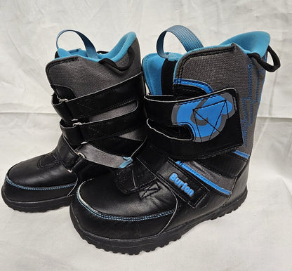 Burton Youth Grom Snowboard Boots, Size: 6