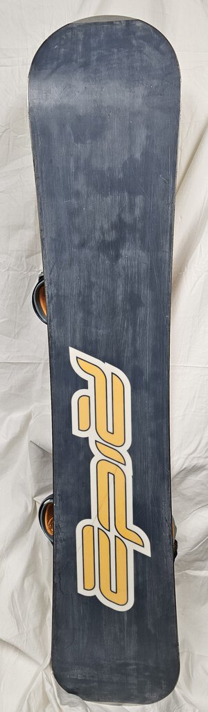 Ride System Snowboard with Ride bindings, Size: 152cm