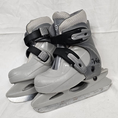 CCM Tyke Adjustable Youth Skates, Size: Y8-Y11