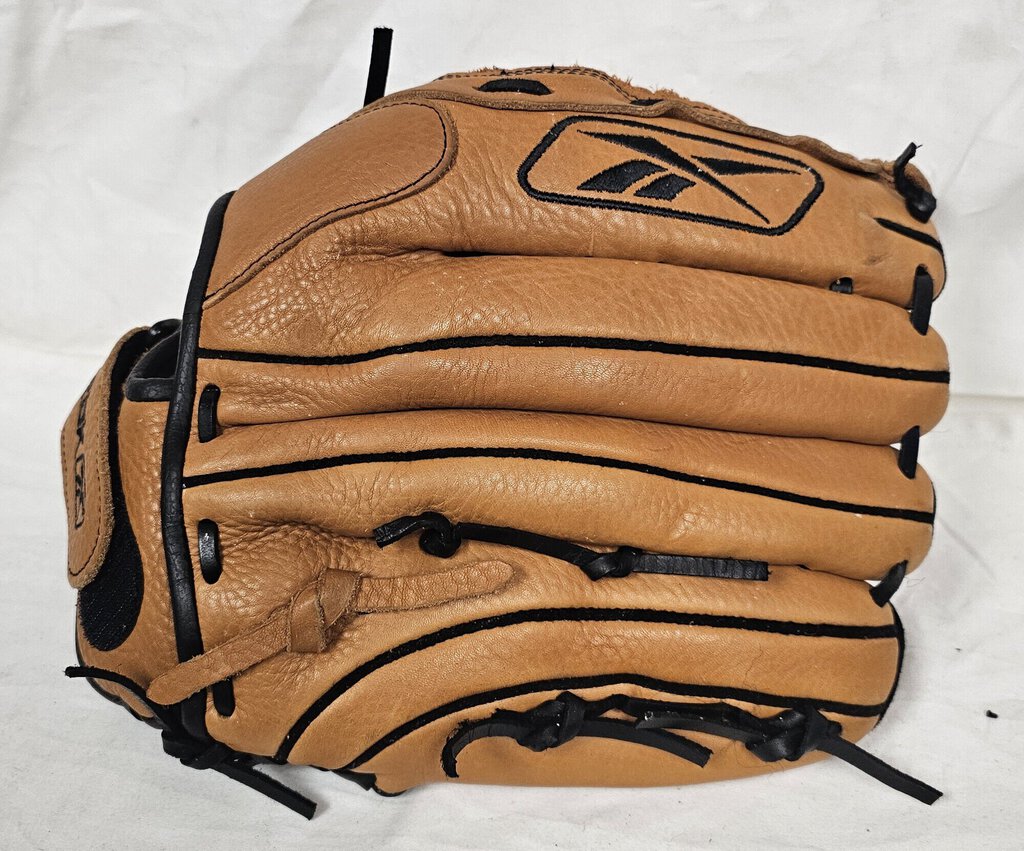 Reebok VR6000 Dictator Series Softball Glove, Left Hand Throw, Size: 13.5in.