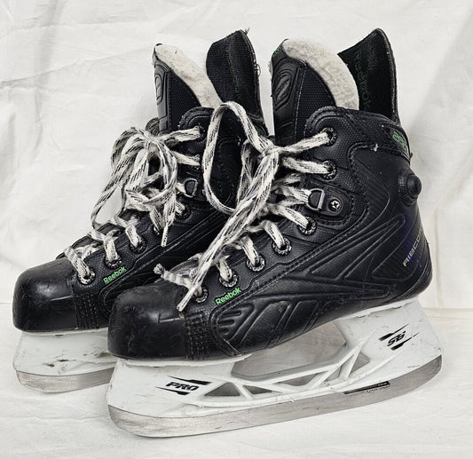 CCM Ribcor 26K Pump Junior Hockey Skates, Size: 2