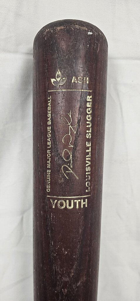 Louisville Slugger Genuine Major League Baseball Youth Ash Bat, Size: 29in.