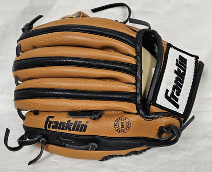 Franklin Ready To Play T-ball Glove, Right Hand Throw, Size: 9.5in.