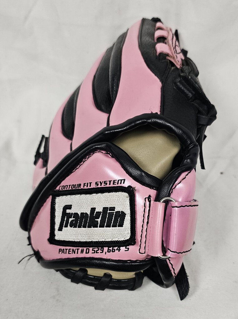 Franklin Ready To Play Series T-Ball Glove, Pink, Right Hand Throw, Size: 9.5in