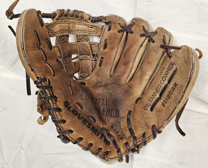 Glovesmith Field Commander Baseball Glove, Right Hand Throw, Size: 11in