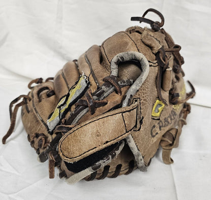 Glovesmith Field Commander Baseball Glove, Right Hand Throw, Size: 11in