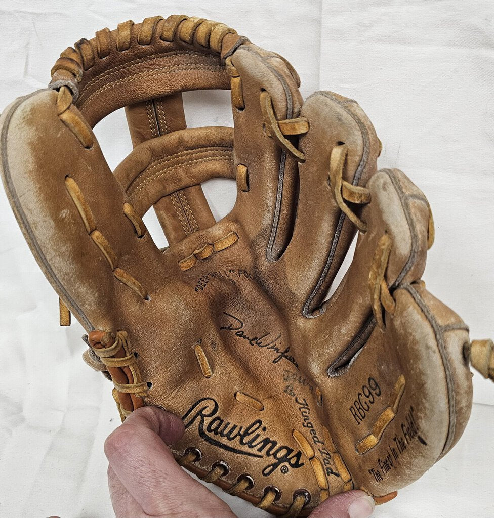 Rawlings RBG Baseball Glove, Right Hand Throw, Size: 11in