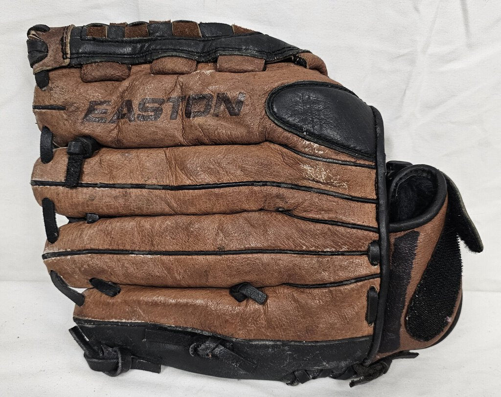 Easton Game Ready Baseball Glove, Right Hand Throw, Size: 11.5in.