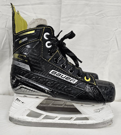 Bauer Supreme S35 Junior Hockey Skates, Size: 1.5