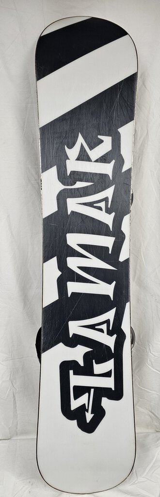 Lamar Team Mini Snowboard wirth Lamar Bindings, Size: 125cm