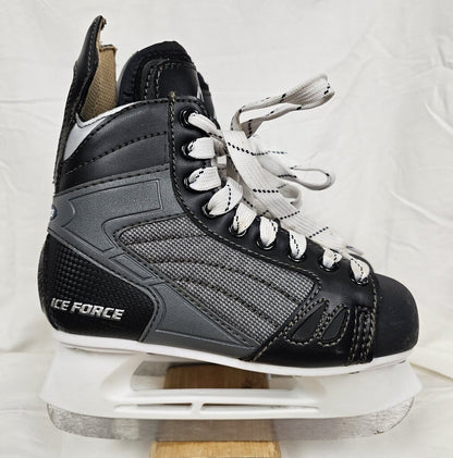 American Ice Force Hockey Style Skates, Size: 3