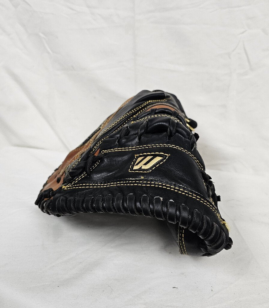 Mizuno Franchise Pro Model Catchers Mitt, LHT, Size: 33.5in.