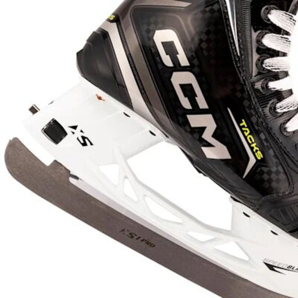 CCM Tacks XF80 Skate Intermediate