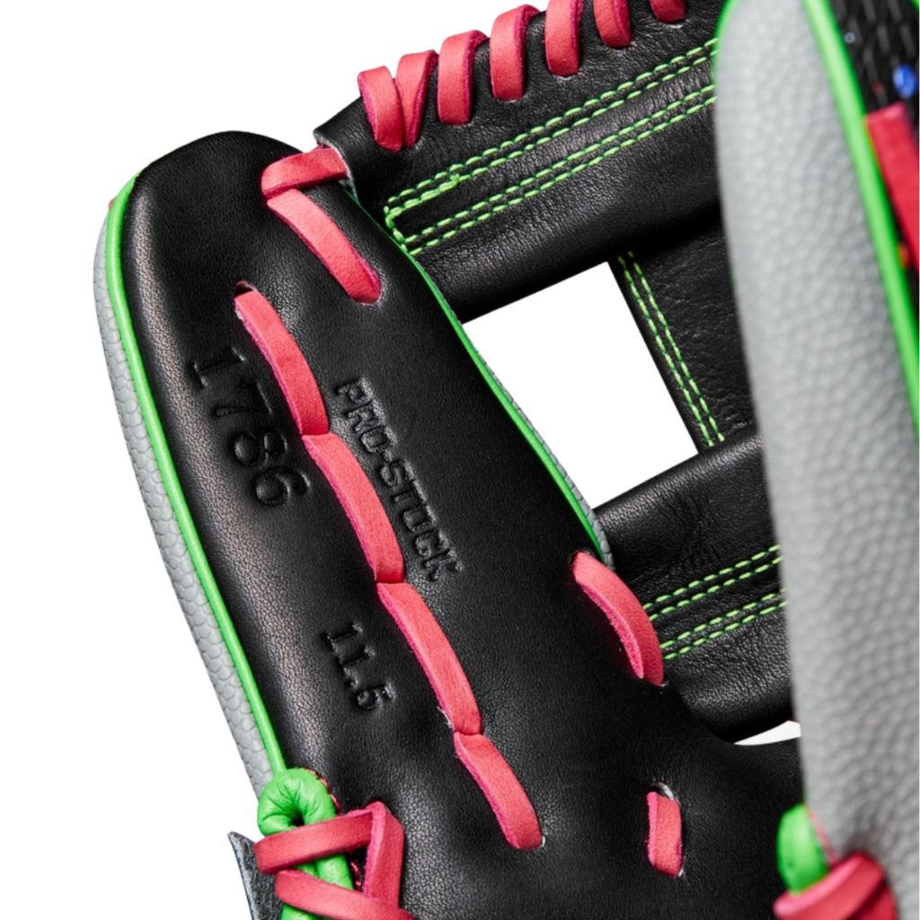 WILSON Winter 2024 A2000® 1786SS 11.5” Infield Baseball Glove