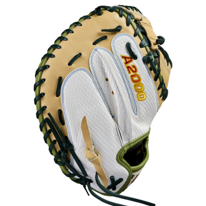 Fall 2024 Sashel Palacios A2000® FPCM23SS 34” Fastpitch Catcher’s Mitt