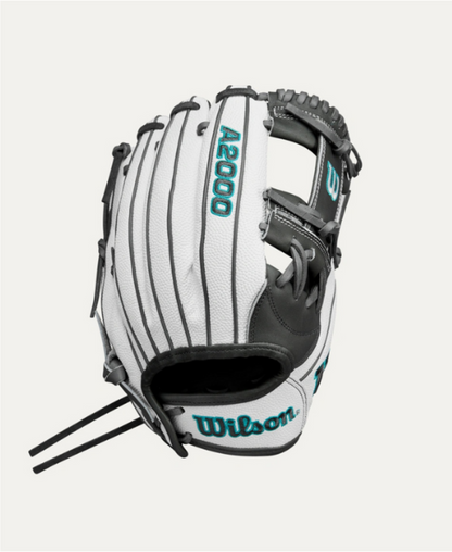 Wilson® 2024 Fastpitch Classics Series A2000 H75SS 11.75” Infield Fastpitch Softball Glove