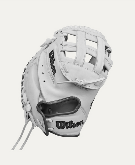 Wilson® 2024-2025 A1000® CM33 33” Fastpitch Softball Catcher’s Mitt