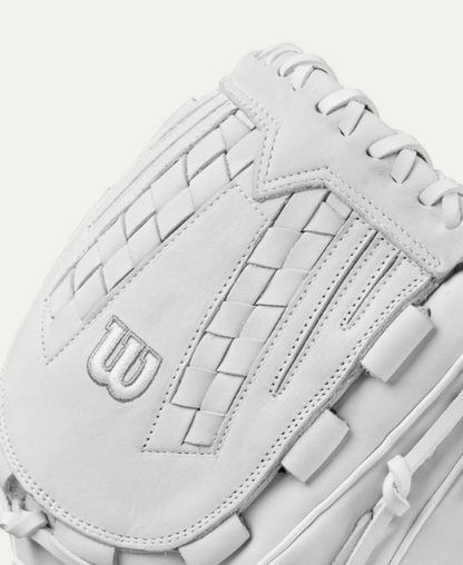 Wilson® 2024-2025 A1000® V125 12.5” Outfield Fastpitch Softball Glove