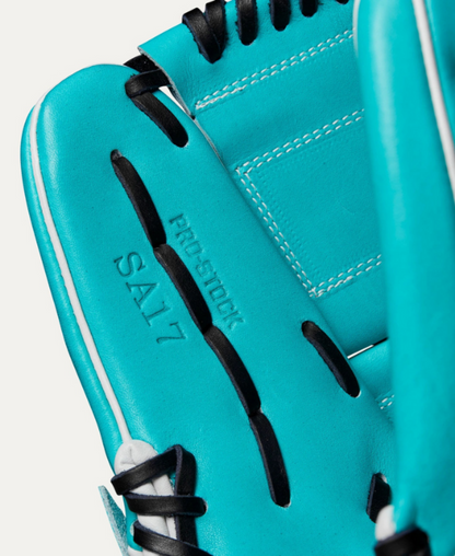 WILSON Spring 2025 A2000® SA17 12” Pitcher’s Baseball Glove