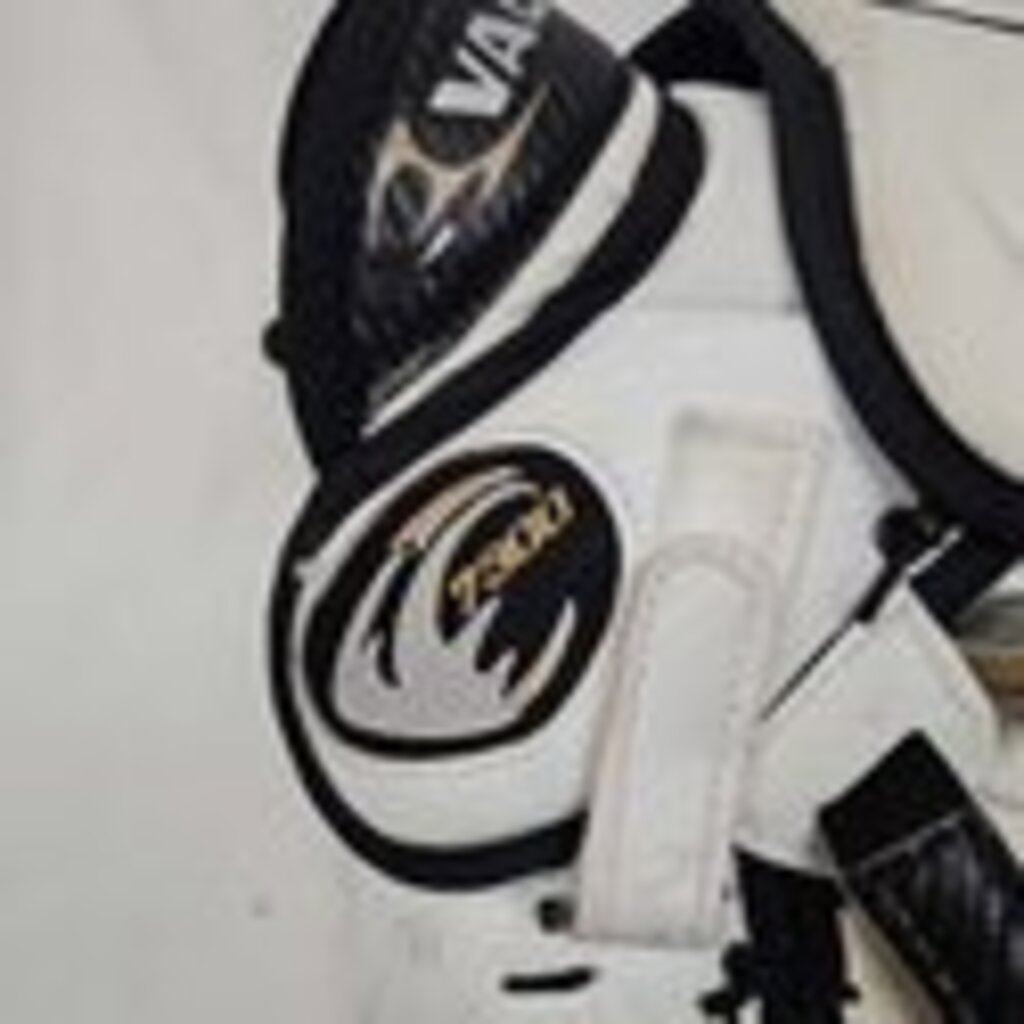 Vaughn 7300 Velocity 3 Goalie Catch Glove - Intermediate