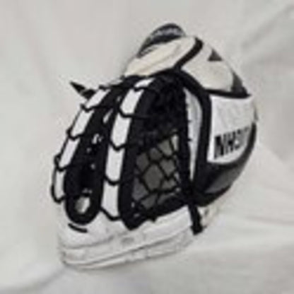 Vaughn 7300 Velocity 3 Goalie Catch Glove - Intermediate