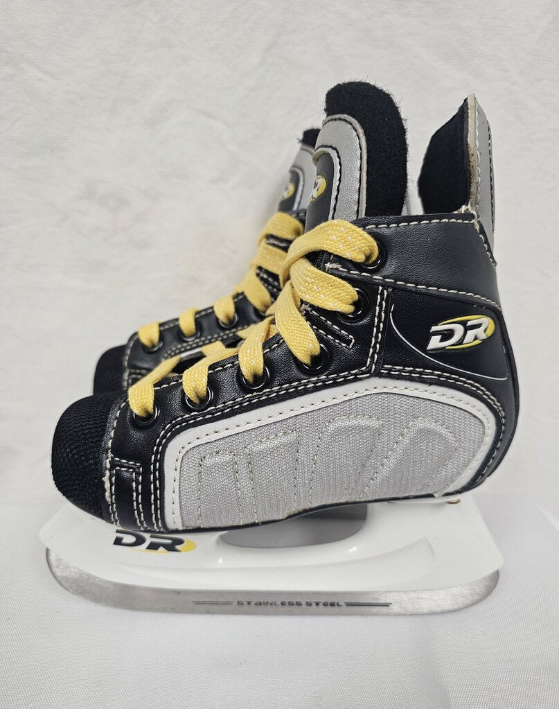 DR Sonic 150 Youth Hockey Skates - Size Y8