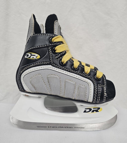 DR Sonic 150 Youth Hockey Skates - Size Y8