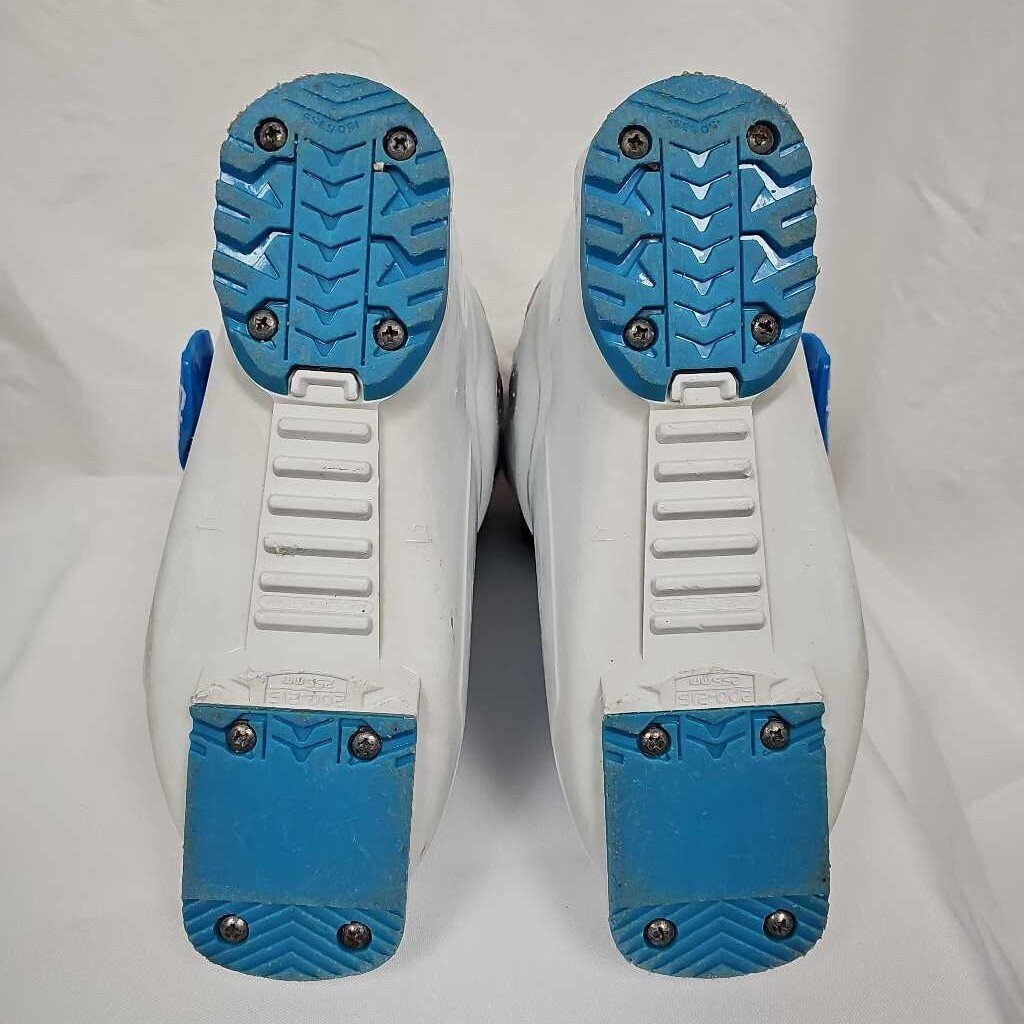 Nordica Fire Arrow Team 2 Ski Boots, Size 21.5